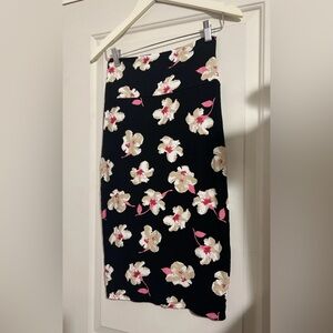 Ava Sky Fighting Eel Hibiscus Floral Hawaiian Black Pink Pencil Skirt Jersey‎